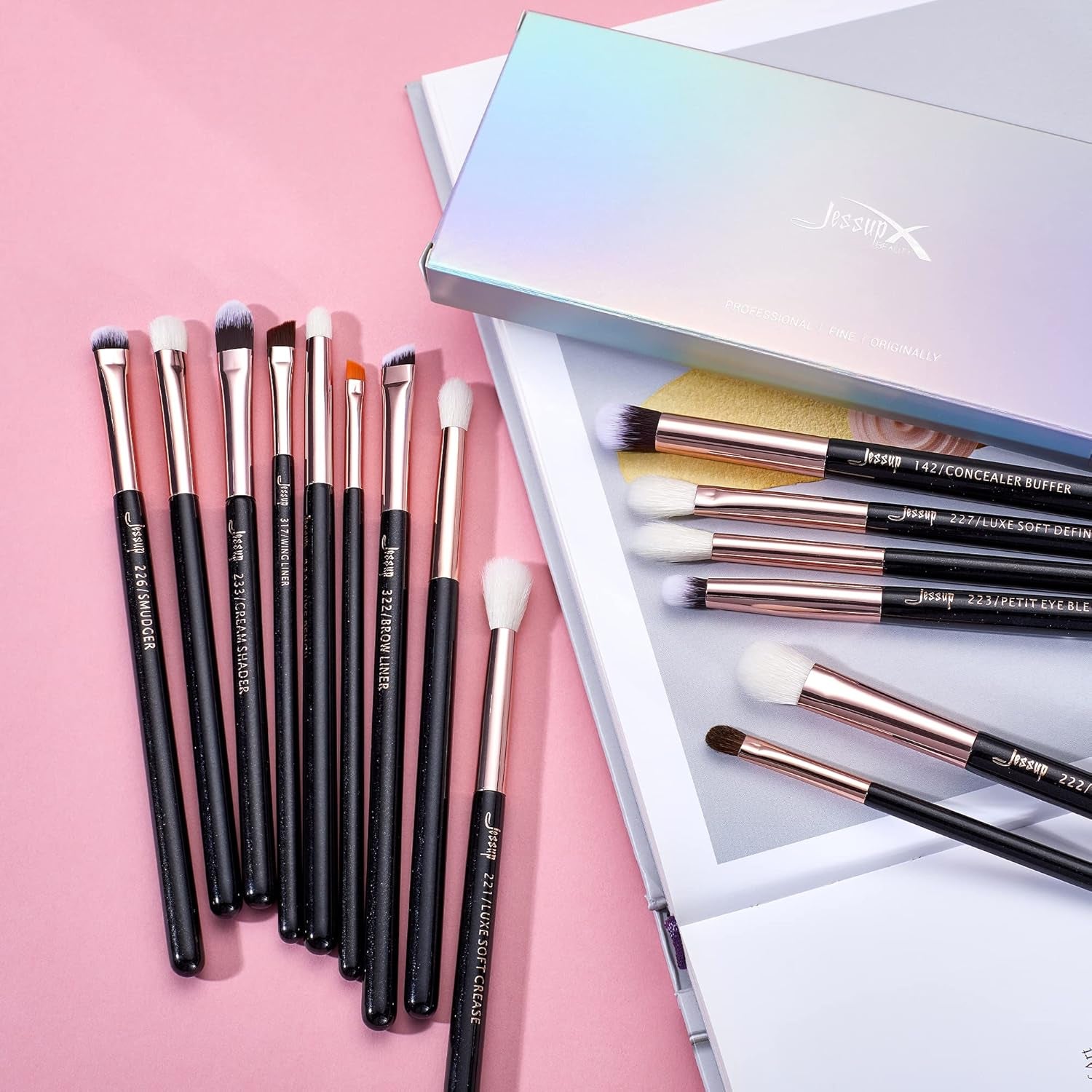 15Pcs Professional Makeup Brushes Set Make up Brush Tools Kit Cosmetics Tools Eye Liner Shader Wood Handle Natural-Synthetic Hair Brushes (Pearl Black/Rose Gold), T157