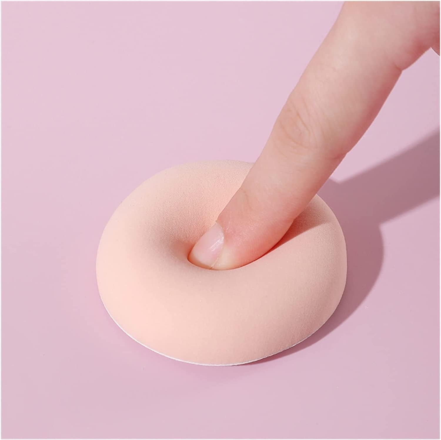 Cosmetic Puff Makeup Sponge Soft Foundation Powder Sponge Puff Beauty Tools for Women Makeup Accessories Dry and Wet Air Cushion Puff Makeup Brush 3 Pieces