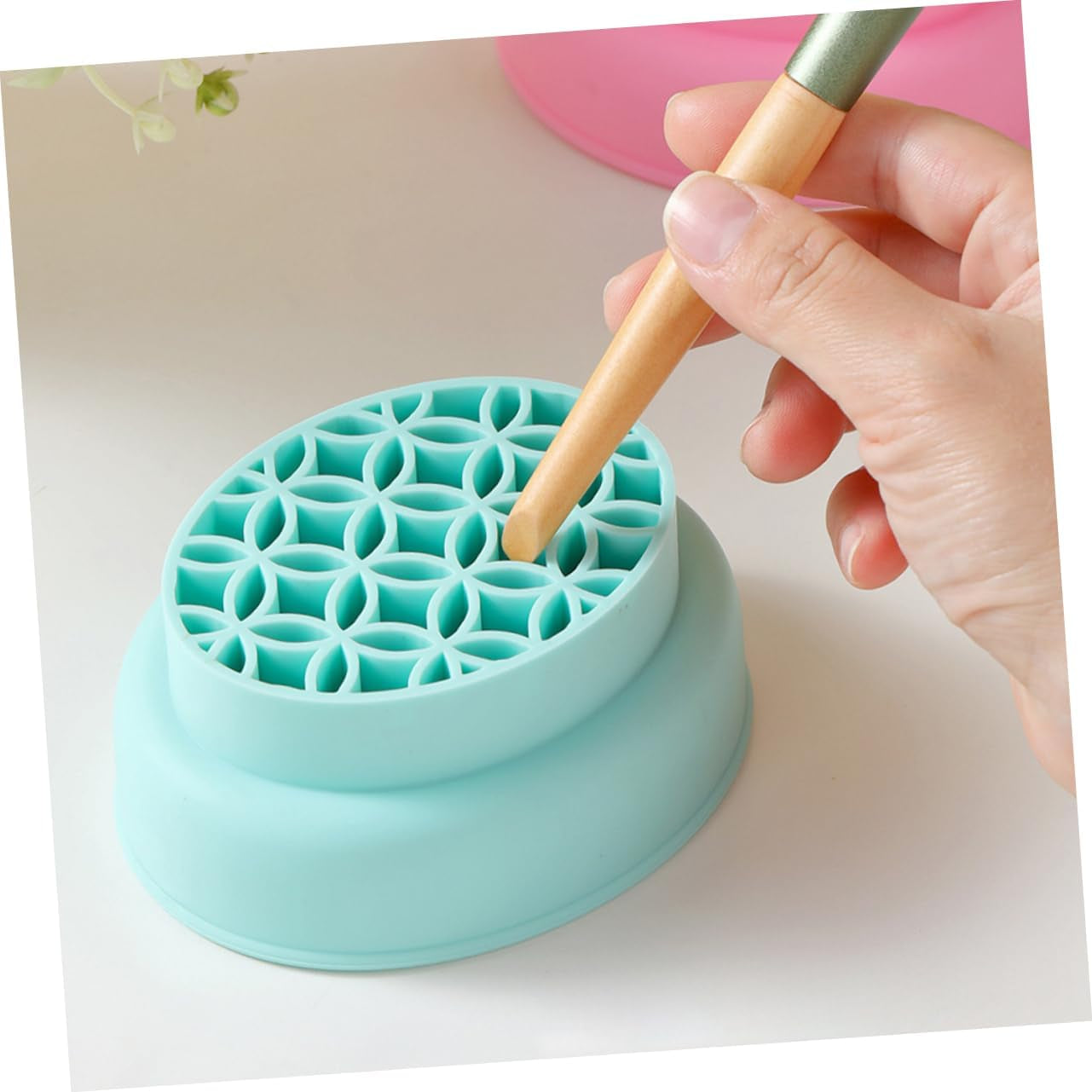 Cosmetic Brush Cleaner Makeup Brush Drying Stand Versatile Makeup Tools Cleaning Bowl for Women