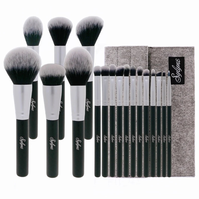 18 Piece Makeup Brush Kit Blending